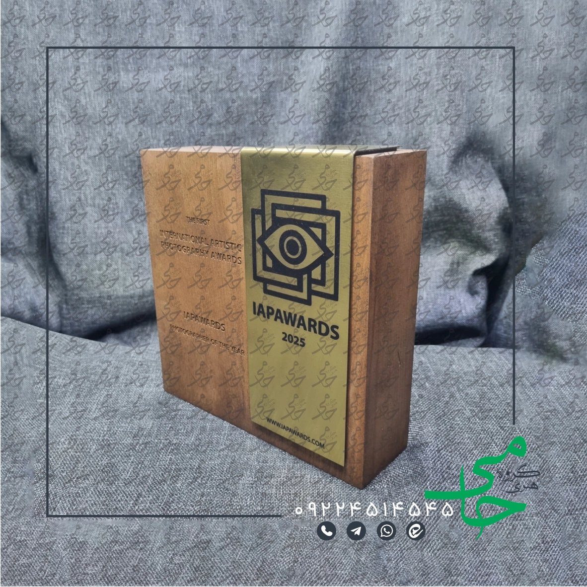 تندیس چوبی C14