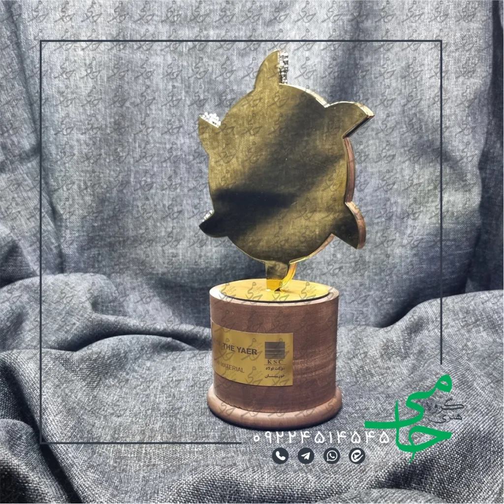 تندیس فلزی a33