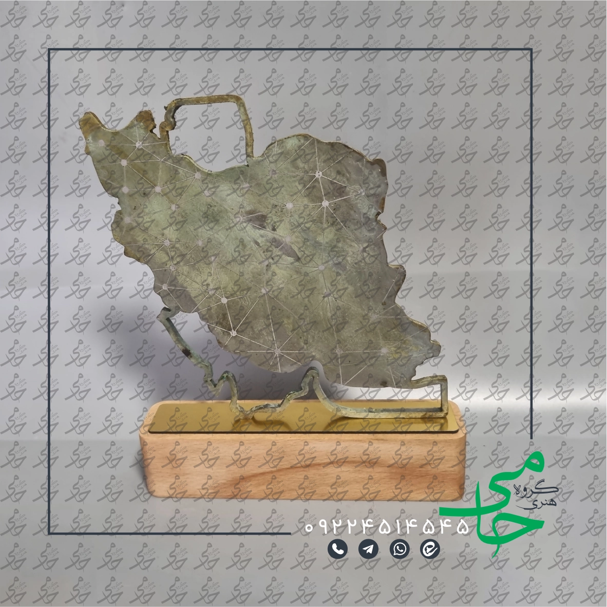 تندیس فلزی a42